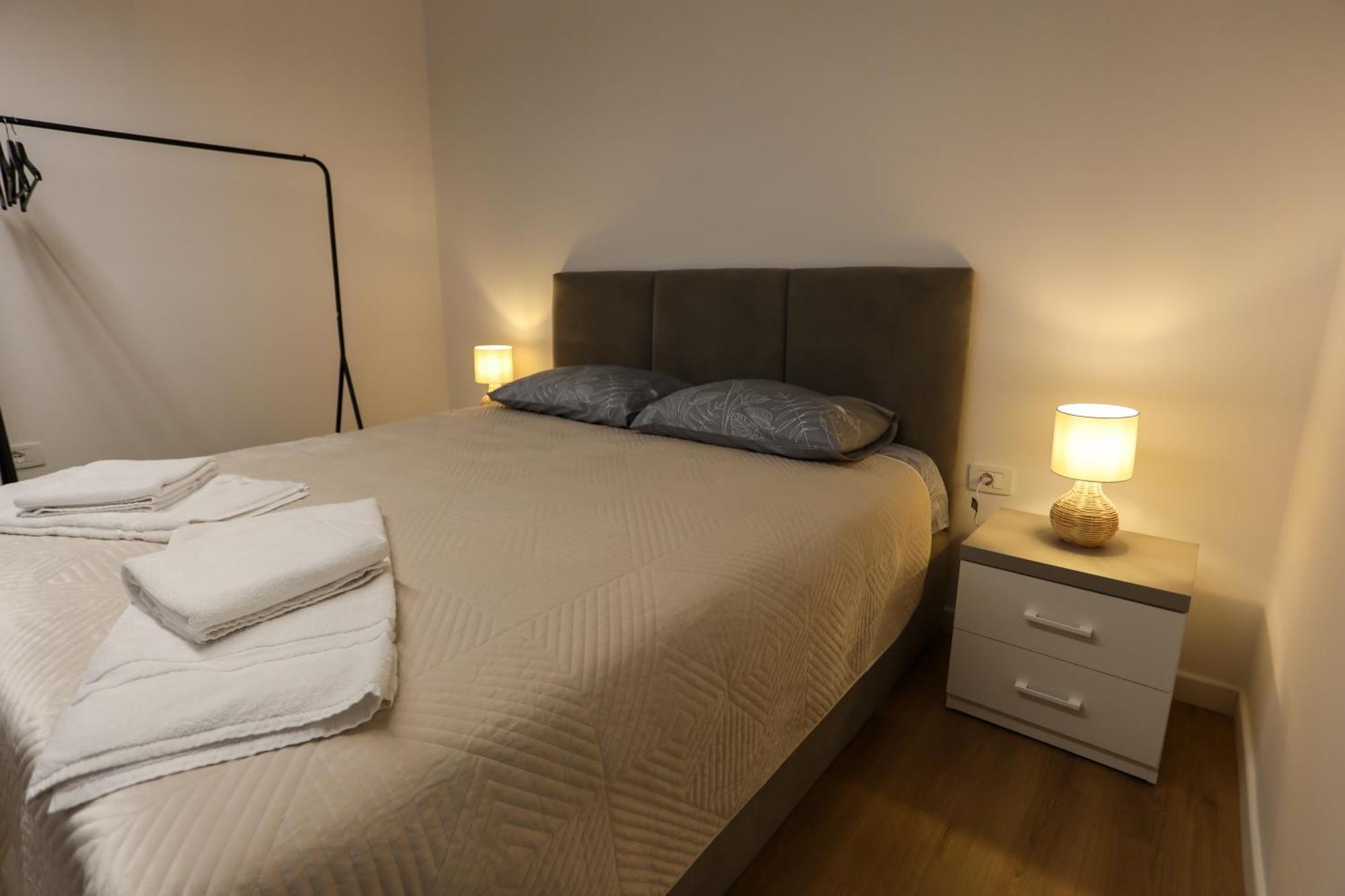 Doraci Apartments 地拉那 外观 照片